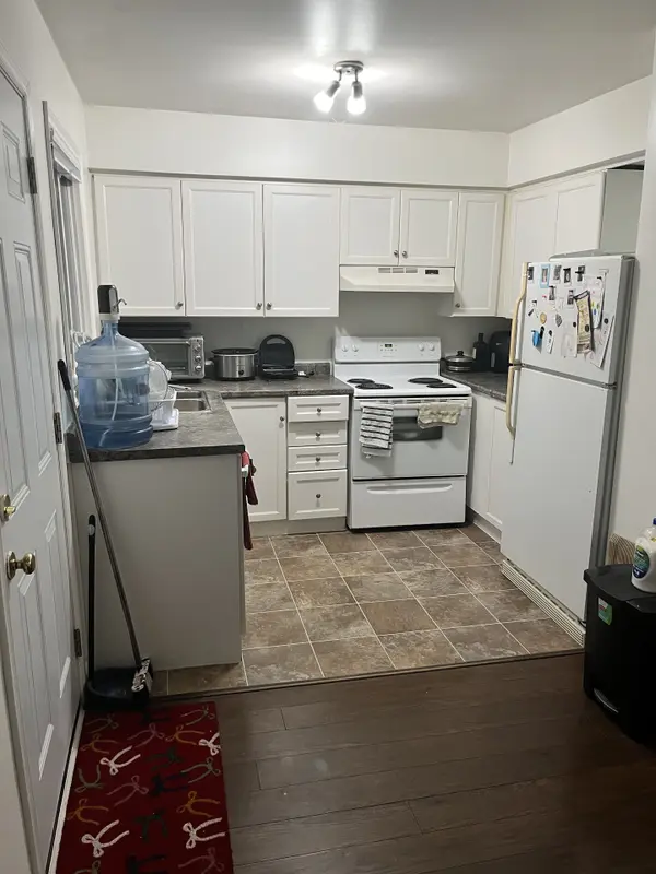 Woodstock, ON N4T 1L6,374 Springbank AVE #3