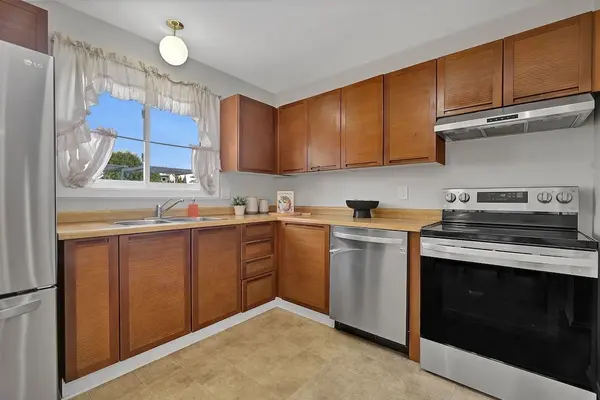 Orleans - Cumberland And Area, ON K1E 3J2,1540 Bourcier DR