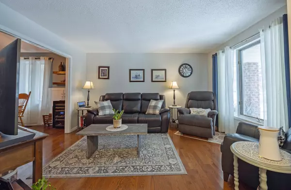 London South, ON N6E 3V6,104 Josselyn DR