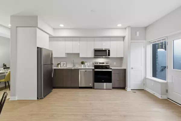 Guelph, ON N1H 3Z1,708 Woolwich ST #116