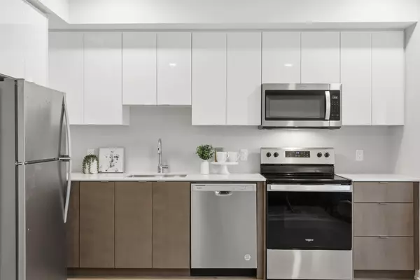 Guelph, ON N1H 3Z1,708 Woolwich ST #116