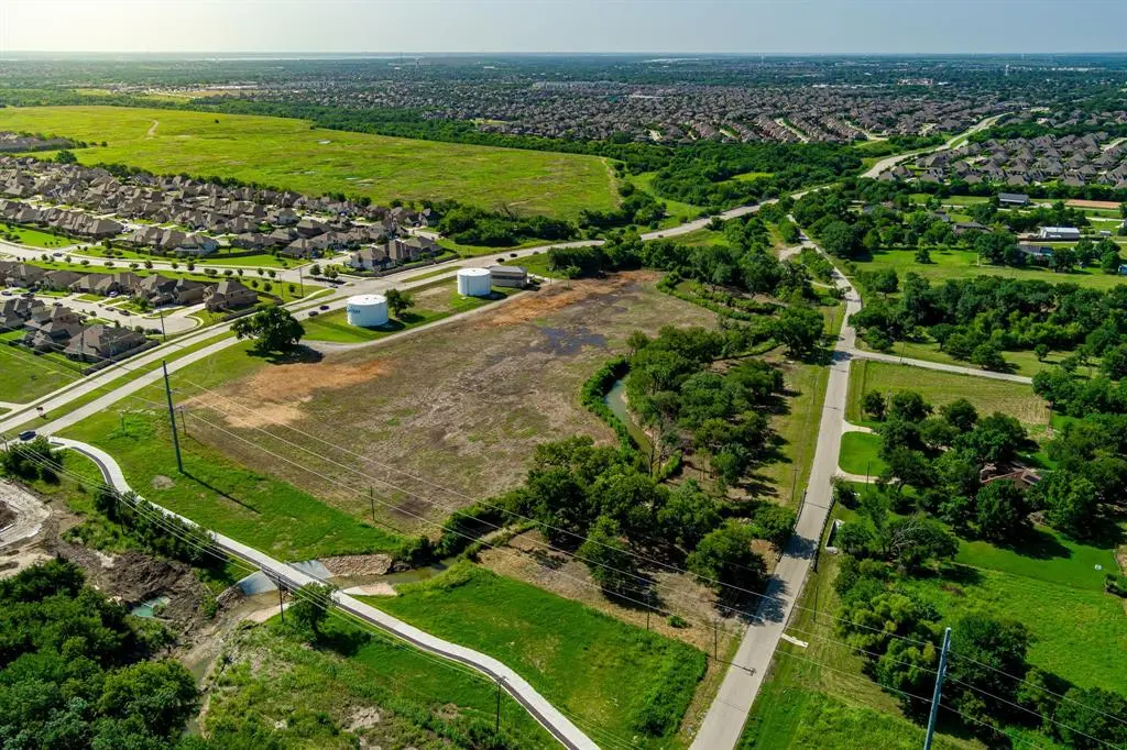 Murphy, TX 75094,402 S Maxwell Creek Road