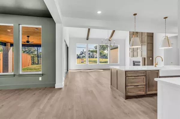 Farmers Branch, TX 75234,14626 Southern Pines Drive