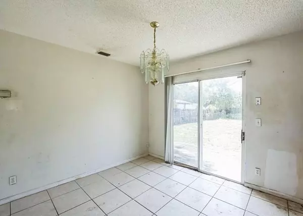 Lake Worth Beach, FL 33460,1229 18th Ave N