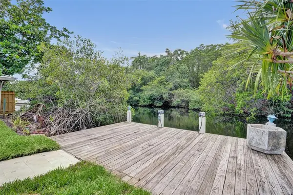 Wilton Manors, FL 33311,2615 NW 9th Ter