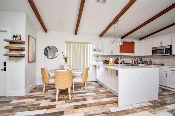 Delray Beach, FL 33484,6557 Country Wood Way