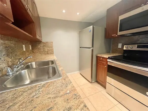 Deerfield Beach, FL 33442,4024 Cambridge B #4024