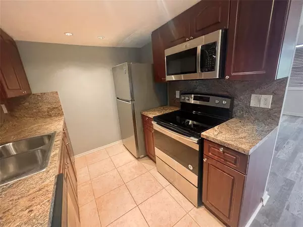 Deerfield Beach, FL 33442,4024 Cambridge B #4024