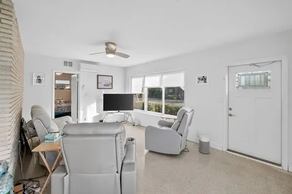 Lauderdale By The Sea, FL 33308,4436 Seagrape Dr