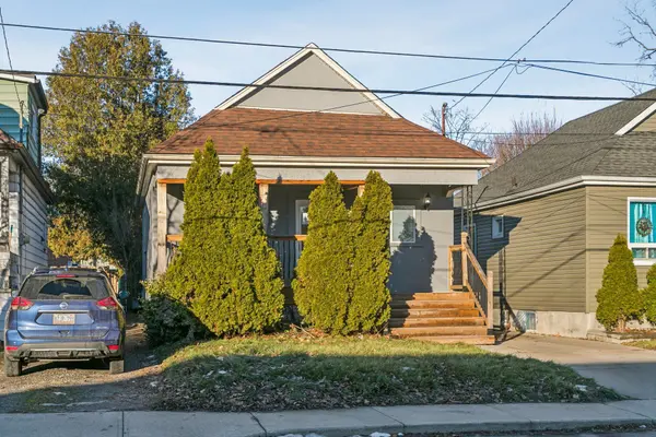 46 East 7th ST, Hamilton, ON L9A 3G8