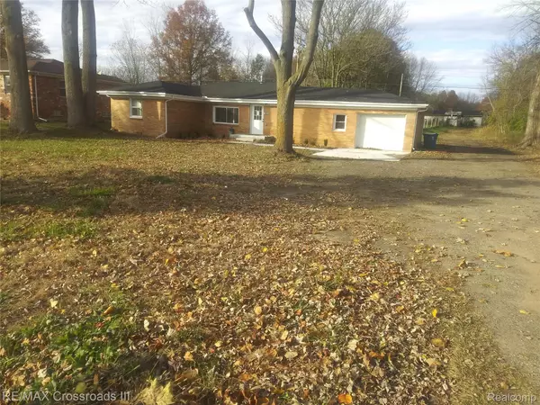 New Boston, MI 48164,5424 Oakville Waltz RD