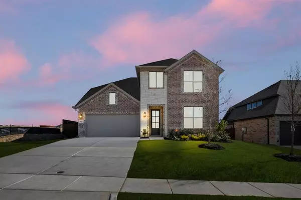 520 Waterford Park Boulevard,  Weatherford,  TX 76087