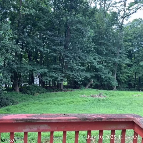 High Bridge Boro, NJ 08829,10 Timbercroft Rd