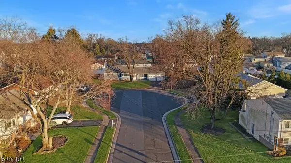 Piscataway Twp., NJ 08854,3 Susan Ct