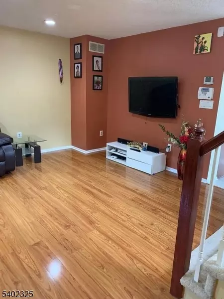 West Windsor Twp., NJ 08540,2 Halstead Place