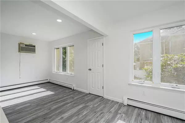 State Island, NY 10306,74 Jefferson AVE