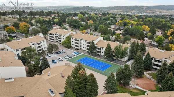 6560 Delmonico DR #203, Colorado Springs, CO 80919