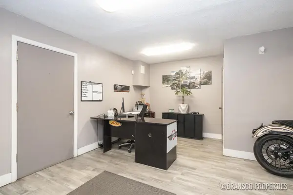 2960 Division AVE S, City Of Wyoming, MI 49548