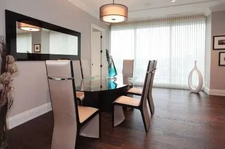 183 Wellington ST W #2303, Toronto C01, ON M5V 0A1