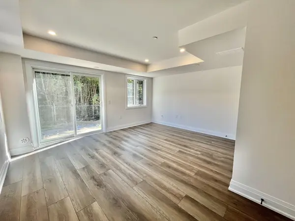 Clarington, ON L1B 1J2,83 Marret LN