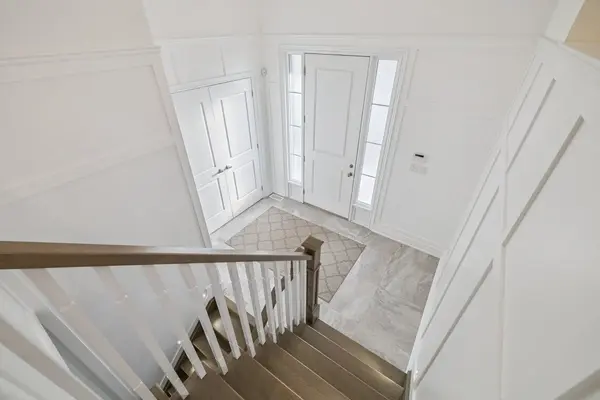 Hamilton, ON L9B 0J1,47 Cielo CT