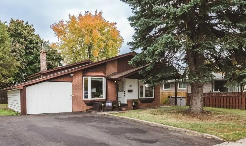 1356 Poprad AVE, Pickering, ON L1W 1L1