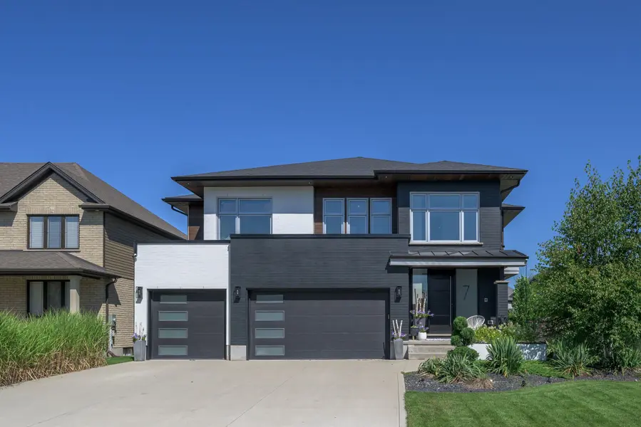 7 Valleyview CRES, Middlesex Centre, ON N0L 1R0