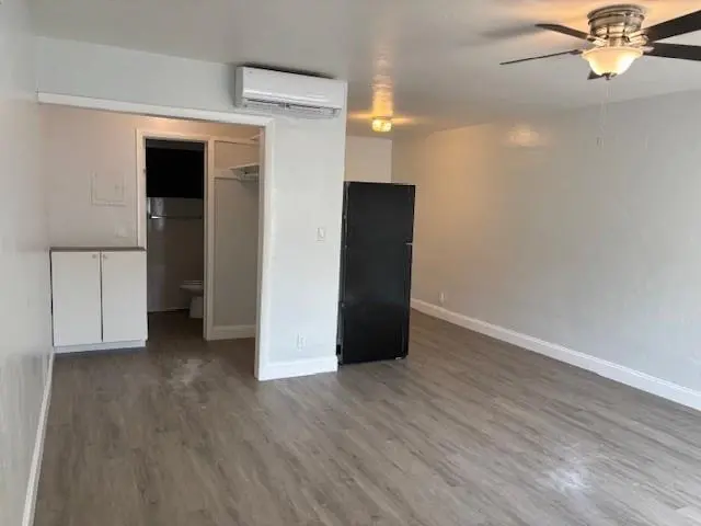 Hollywood, FL 33020,2206 Adams St #8