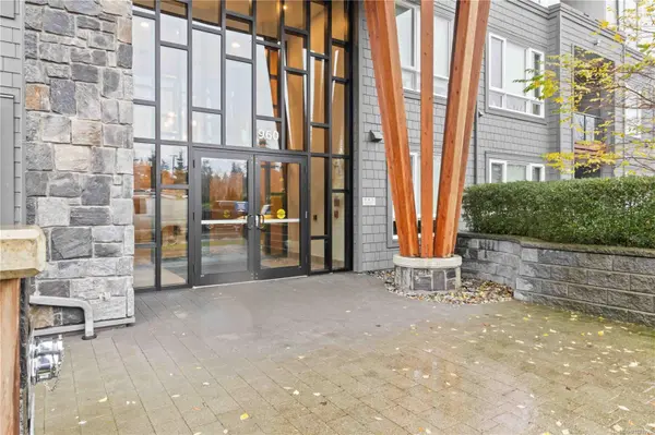 Langford, BC V9B 0W5,960 Reunion Ave #203