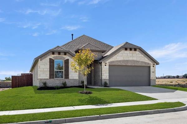 108 Meadow Road, Balch Springs, TX 75181