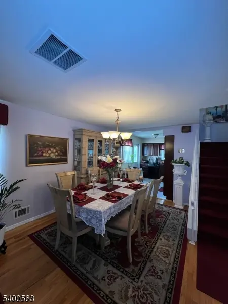 Nutley Twp., NJ 07110,26 Donna Ct