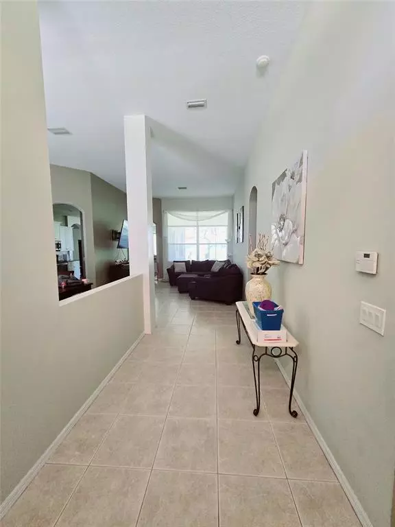 Port St Lucie, FL 34986,723 SW Myakka River Trace