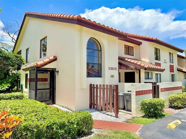 Boynton Beach, FL 33437,10805 Bahama Palm Way #201