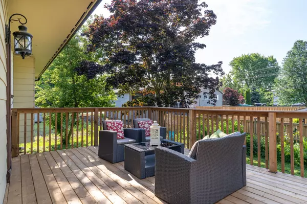 Collingwood, ON L9Y 4P1,10 Water ST