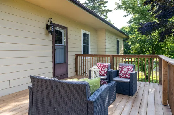 Collingwood, ON L9Y 4P1,10 Water ST