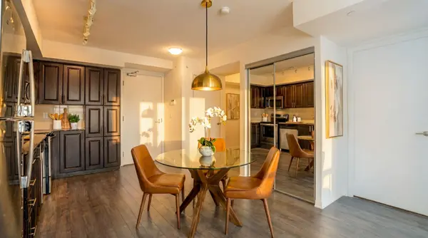 Toronto W04, ON M6A 0C4,3091 Dufferin ST #1001