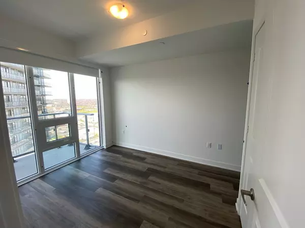 Mississauga, ON L5M 0Z8,4675 Metcalfe AVE #1705