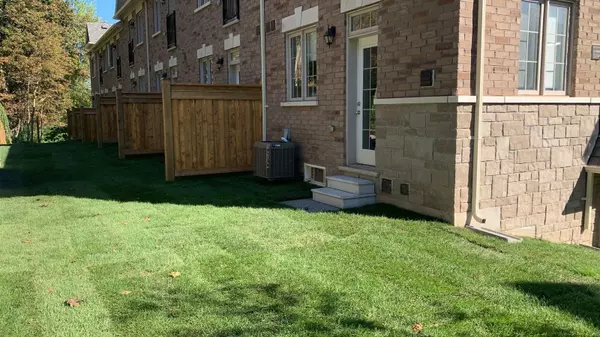 Orangeville, ON L9W 2E3,68 First ST #24