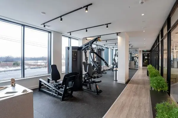 3071 Trafalgar RD #406, Oakville, ON L6H 7E3