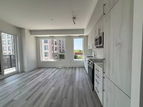 Oakville, ON L6M 5P6,2450 Old Bronte RD #345