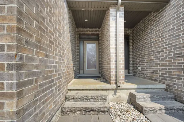 London North, ON N6G 0T8,1960 Dalmagarry RD #212