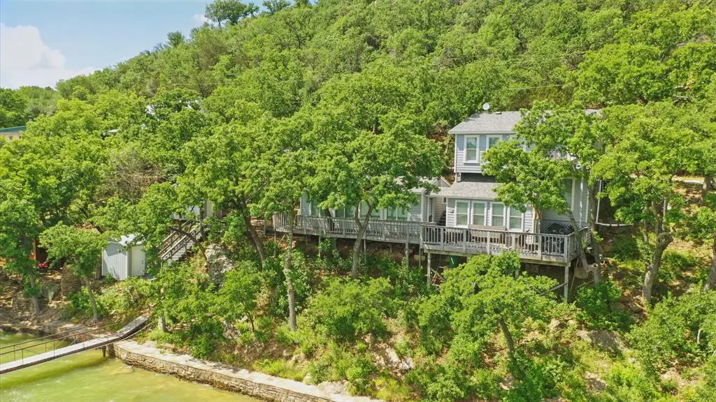 306 Chism Trl, Gordon, TX 76453