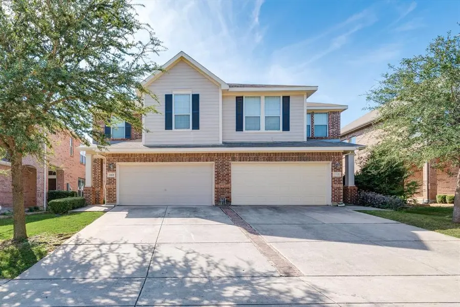 1413 Ravenwood Drive, Mansfield, TX 76063