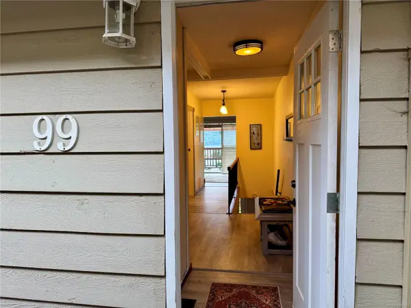 Port Alice, BC V0N 2N0,99 McKay Cres