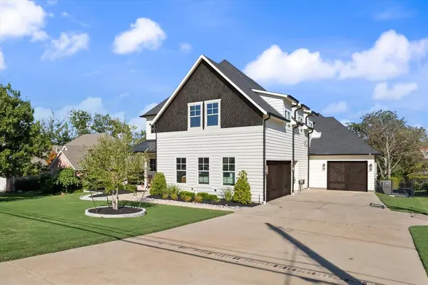 Rockwall, TX 75087,407 S Clark Street