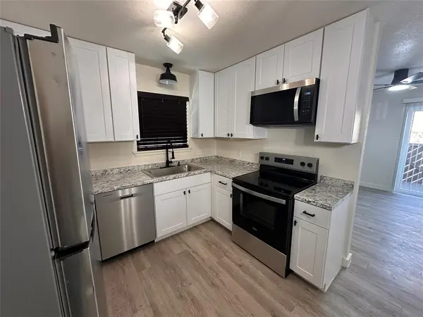 4824 Wellesley Avenue #D, Fort Worth, TX 76107