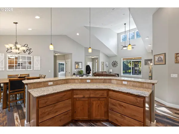 Otis, OR 97368,385 N DEER DR