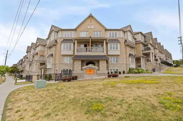 70 Abela LN, Ajax, ON L1T 0M9