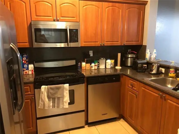 Hialeah, FL 33015,7060 NW 177th St #103