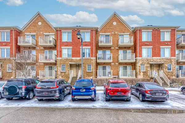 5050 Intrepid DR #64, Mississauga, ON L5M 0E5